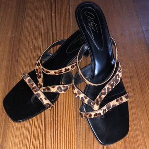 Arturo Chiang • Leopard Sandal Heels